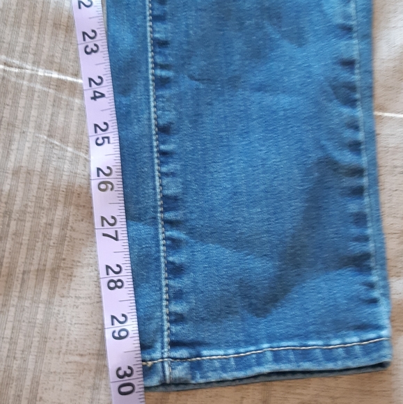 LEVI'S Slimming Skinny Size 30 Jeans - Picture 2 of 8